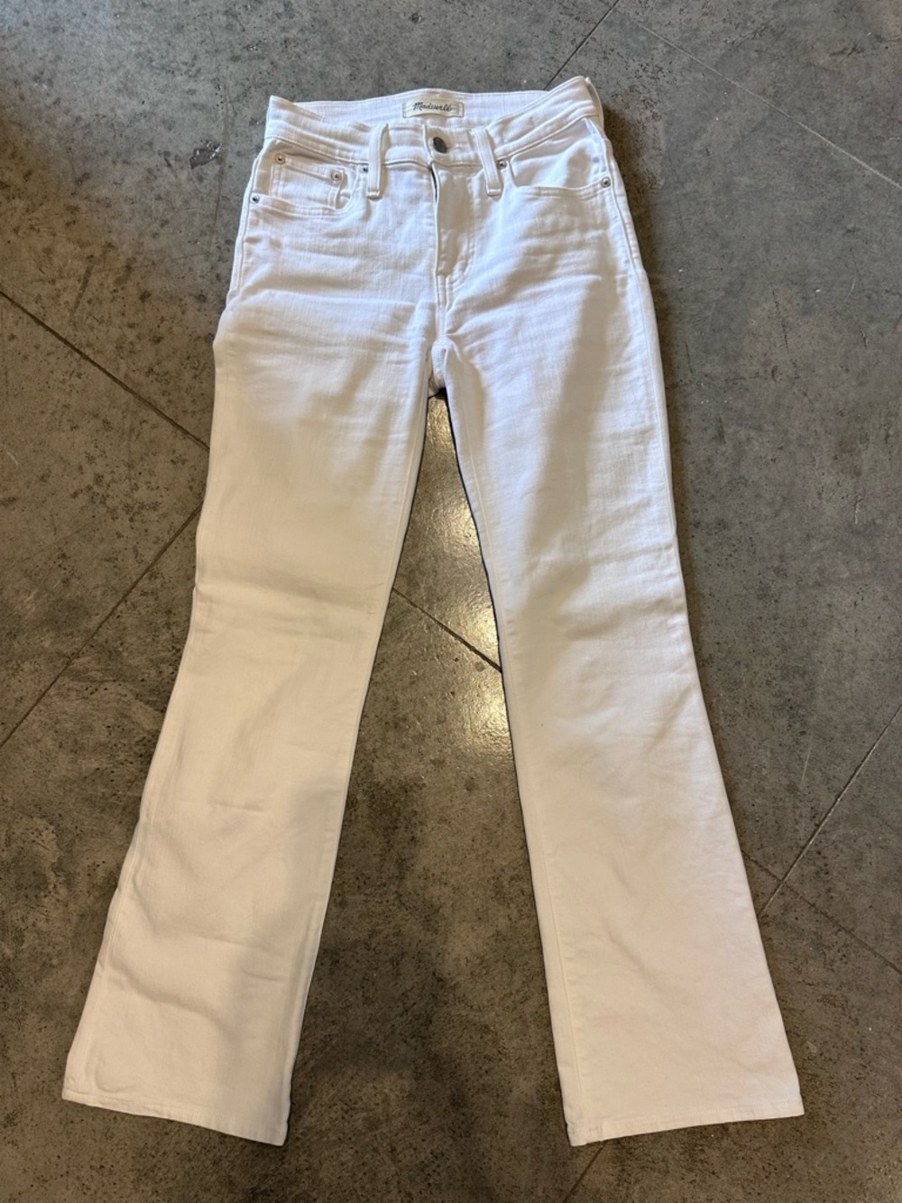 Madewell Mid-Rise Kick Out Jeans - Women's